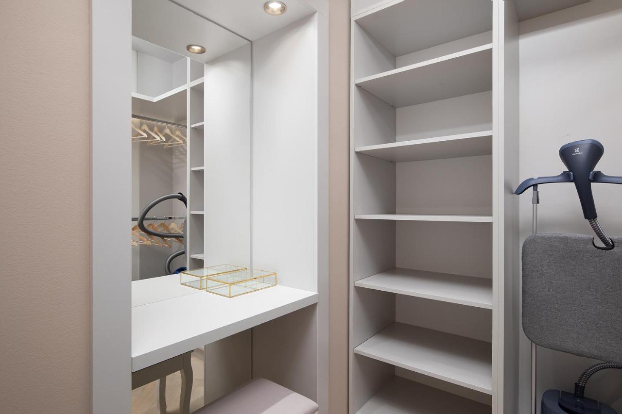 Via Flavia Luxury With Free Private Parking Apartman